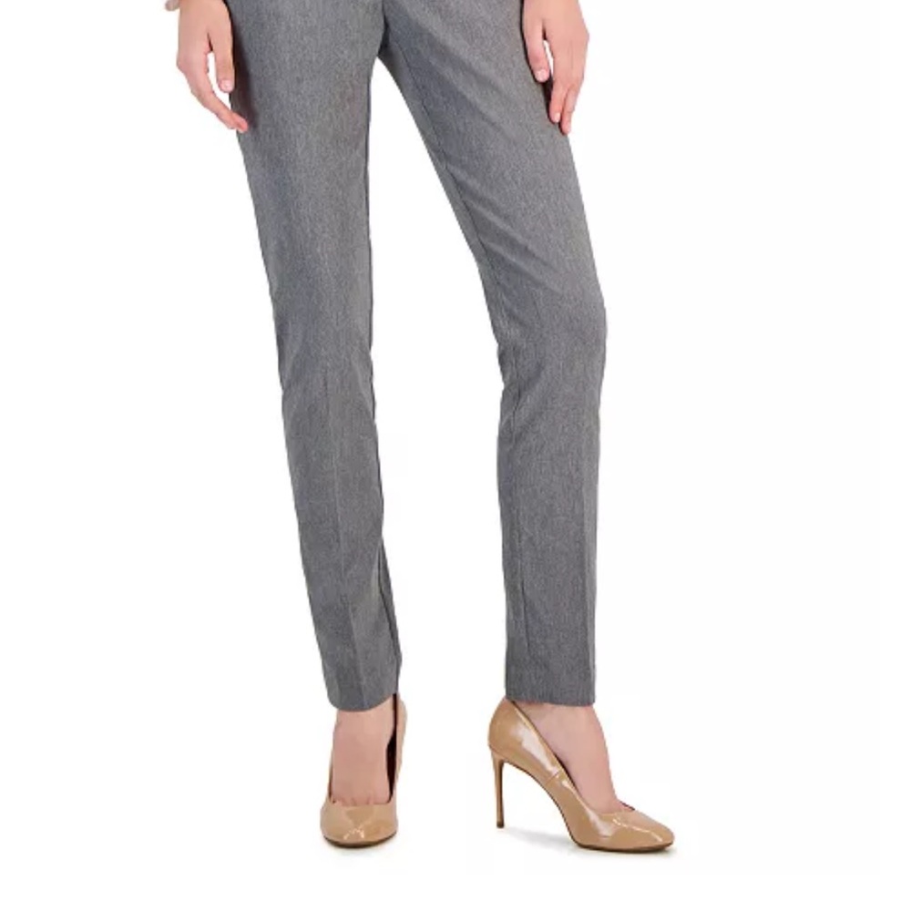Gray Straight Leg Tailored Pants for Professional Wear